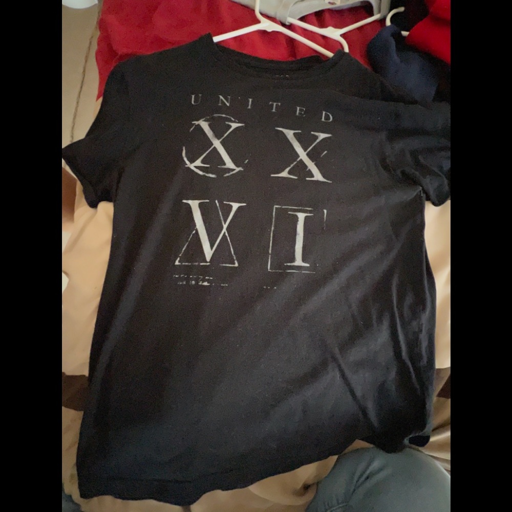 United T-shirt from Aeropostale